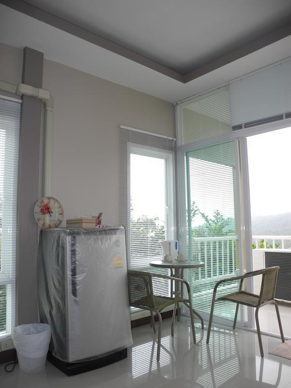 Hotel Wind Hills Nakhonratchasima Pokoj fotografie