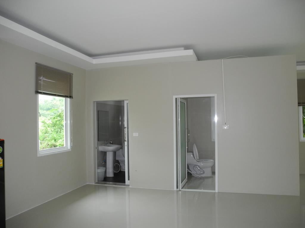 Hotel Wind Hills Nakhonratchasima Pokoj fotografie