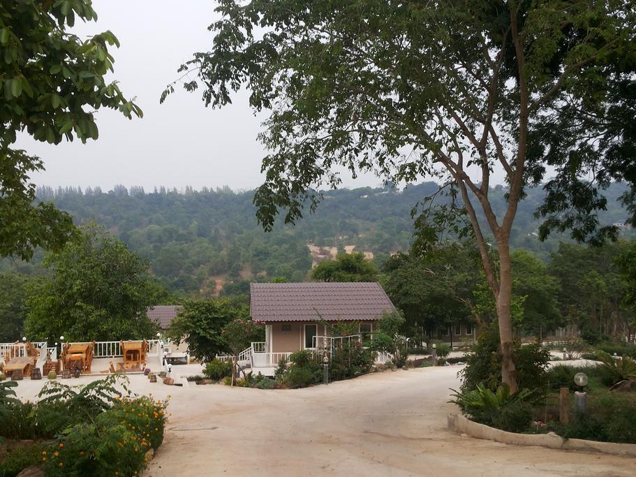 Hotel Wind Hills Nakhonratchasima Exteriér fotografie